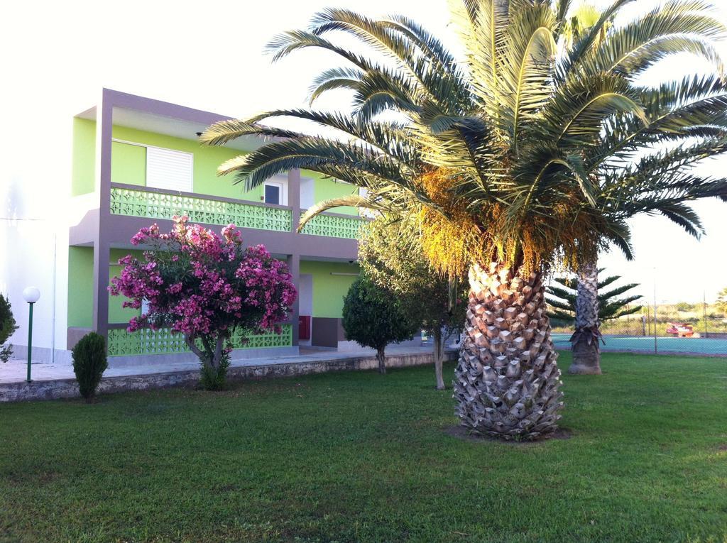 Giakalis Aparthotel Marmari  Exterior foto